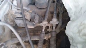 КАК СНЯТЬ ТРОСИК ПЕРЕКЛЮЧЕНИЯ СКОРОСТЕЙ Mitsubishi galant