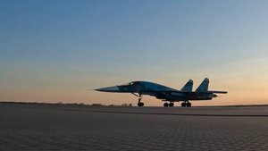Су-34 ударил по пункту управления беспилотниками ВСУ. Лучшее видео из зоны СВО