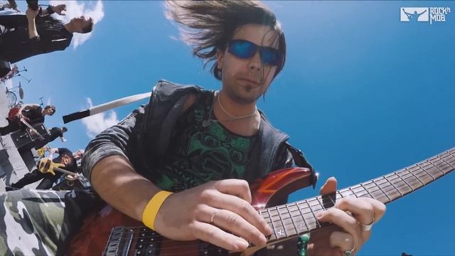 Rock You Like a Hurricane - Scorpions. Rocknmob Moscow #8, 270+ musicians смотреть онлайн