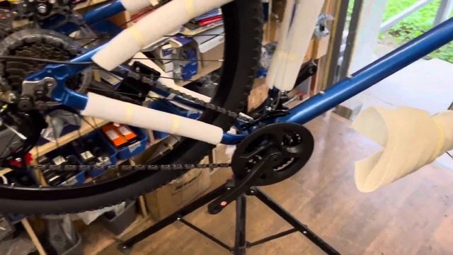 Еще три FIZARD - собираем велосипеды в медном, синем и сером цвете. Особенности этих вариантов смотреть онлайн