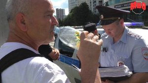 Фрагмент разговора общественного инспектора с полицией на Крылатских холмах