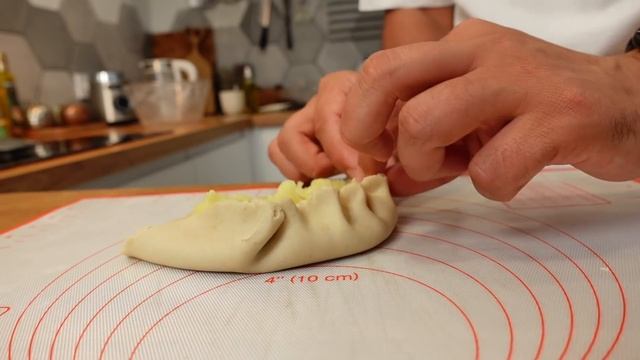 Веганские (постные) пирожки с картошкой. Карельсие пирожки - Калитки
