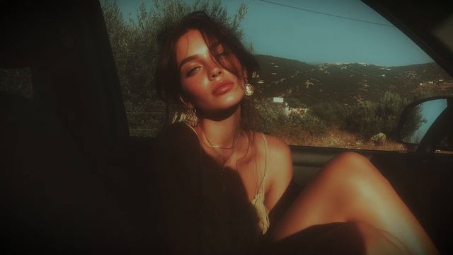 🎵 Плейлист для поездки без маршрута