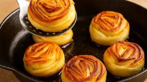 1 яблоко – и вуаля ! 🍏 Воздушные булочки за 5 минут на сковороде проще не бывает!