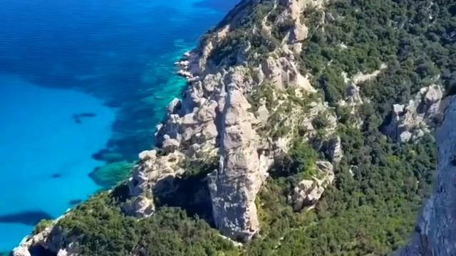 Сардиния, Италия 🇮🇹 Sardinia, Italy Энио Мариконе #Италия #путешествие #Italy #travel смотреть онлайн