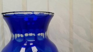 ваза кобальт резная