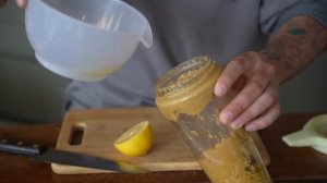 Почему тахини должна быть на вашей кухне? Базовые веганские рецепты