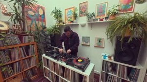 Brian Not Brian Loves To Boogie (Jazz, Funk, Soul)