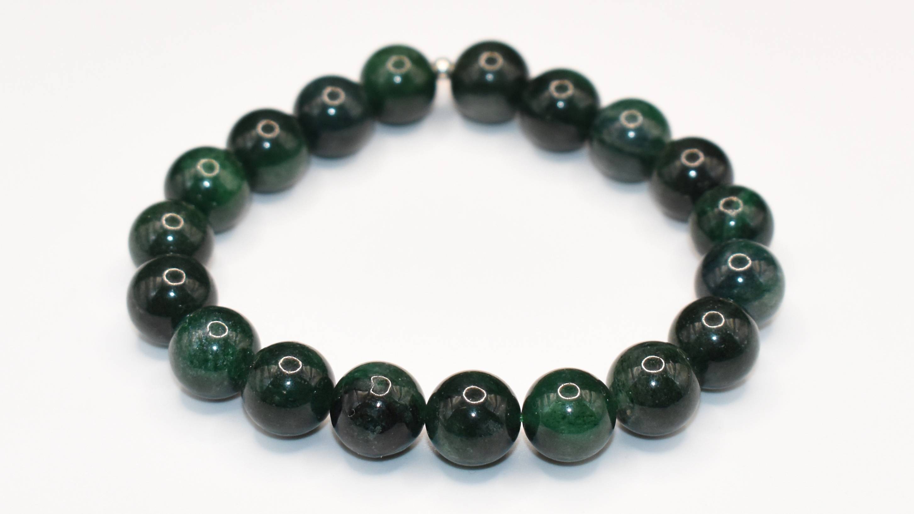 Браслет из бусин Фуксит ~10.3 мм. Кольский полуостров