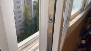 Что делать, если дует из пластикового окна и нет денег на мастера. Делюсь простой хитростью, которую