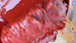 В одном из дворов в центре Керчи покрасили медведей