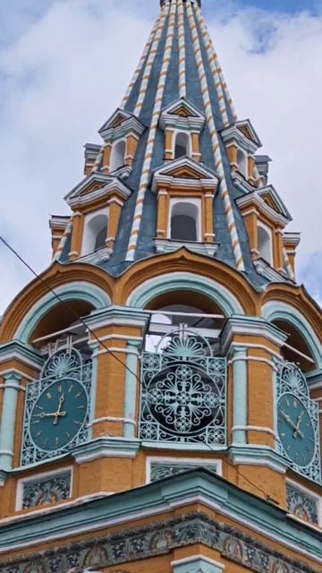 Храм Святи́теля Григо́рия Неокесари́йского в Де́рбицах