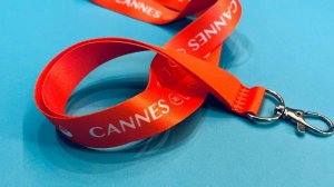 Лента для бейджа с карабином