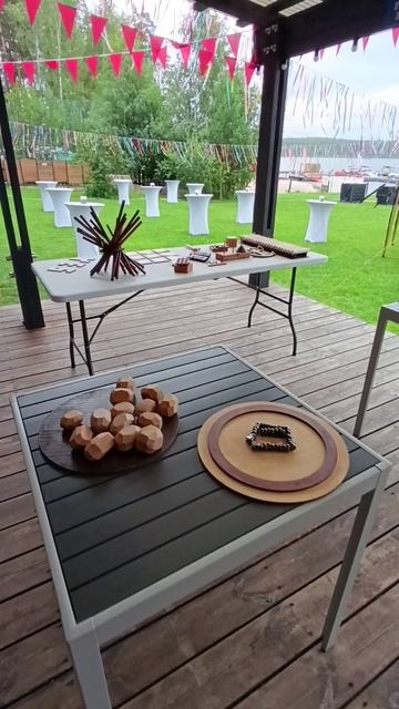 Игровая зона с деревянными играми на выездной корпоратив смотреть онлайн