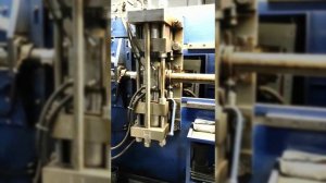 Станок для высадки НКТ73 в работе