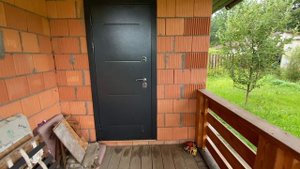 Продается новый дом с землей в п. Маяк