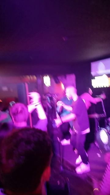 Концерт в кафе. смотреть онлайн