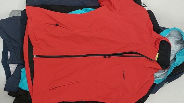 Куртки ветровки спорт softshell секонд оптом 27 пак