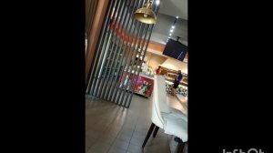 Иду в кафе 🍽️