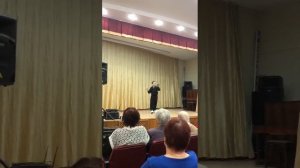 В руках автомат