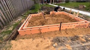 Круглогодичная стеклянная теплица в Английском стиле на утепленном фундаменте - своими руками