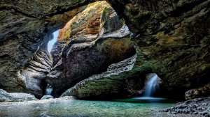 Салтинский водопад и теснина