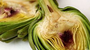 Жареные на гриле артишоки