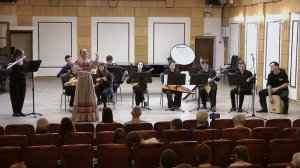 «Соловушка-бабонька», шуточная песня. Исполняет Екатерина Колотуша  в сопровождении ансамбля