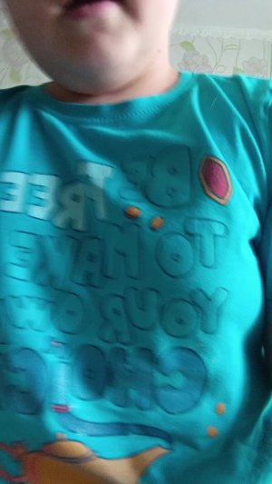 глючит телек.