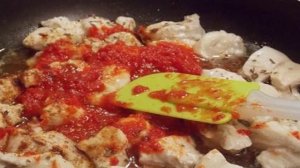 Грудка с яблоками