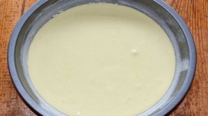 Бисквитный пирог с клубникой