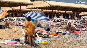 ГЕЛЕНДЖИК пляж Приветливый берег сегодня 20 августа 2025. Море и погода в Геленджике сейчас.