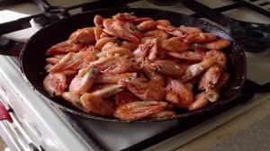 Жареные креветки в панцире