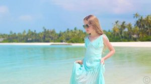 Настя учит этикет