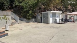 Крым Алупка сегодня 20 августа 2025. Городской пляж, море и погода в Крыму сейчас. Обстановка