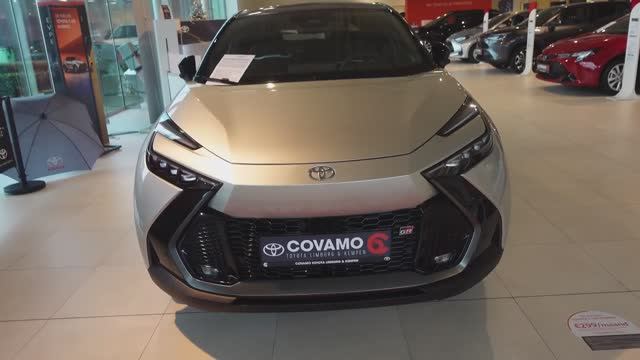 Toyota C-HR GR Sport обзор автомобиля тойота chr gr спорт гибрид смотреть онлайн
