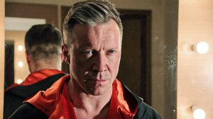 Красавчик, ПРАВДА? А Теперь Смотрите, с Кем он Живет Фото Жены