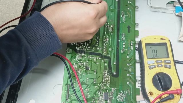 Ремонт телевизора SAMSUNG LA32B350F1 ремонт блока питания смотреть онлайн