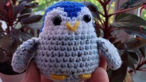 Игрушка пингвинчик , вяжем крючком ч.1.