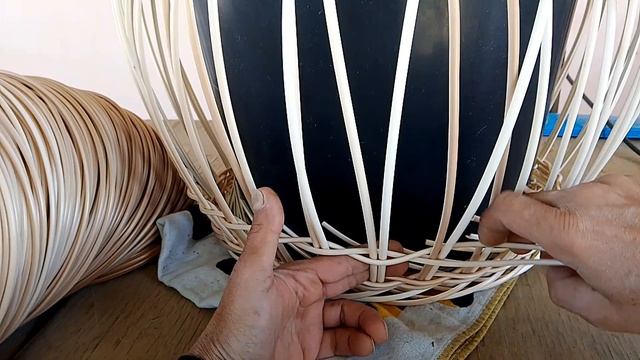 Винтажное ажурное кашпо смотреть онлайн