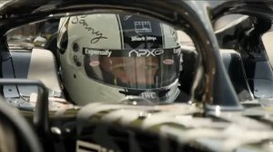 Формула 1 с Бредом Питом