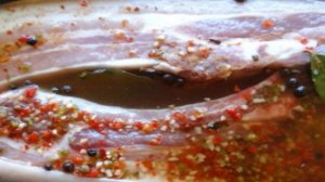 Грудинка мокрого посола (варено-копченая)