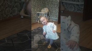 Моя внучка Анютка.