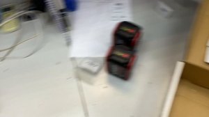 Зарядное устройство + два АКБ Кресс