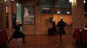 Танцы Грузии. Зажигательно, красиво.