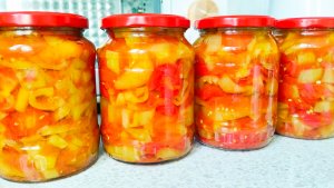 Помидоры с перцем на зиму для яичницы и первых блюд🍅