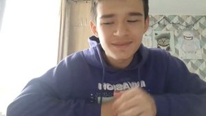 Ответы на вопросы по сериалу Костя vs Хейтеров (3)