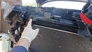 Как снять радиатор кондиционера Renault Koleos II