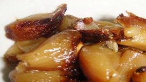 Чеснок, запеченный в фольге