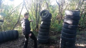 Атакующая связка ногами от двух противников